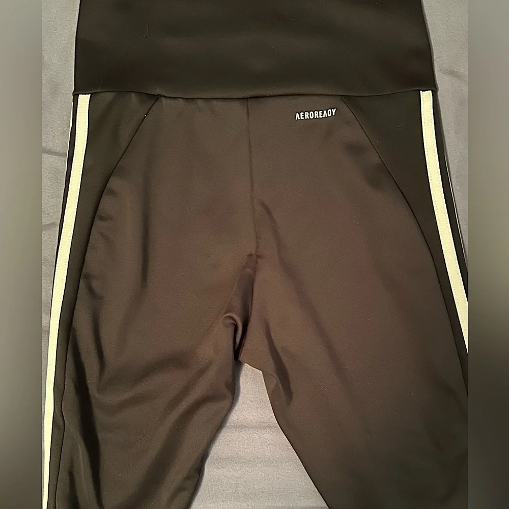EUC~Adidas Aeroready Pants/Leggings - Picture 3 of 7